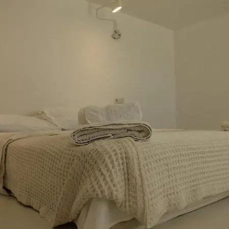 Super Rockies Hotel Mykonos Town